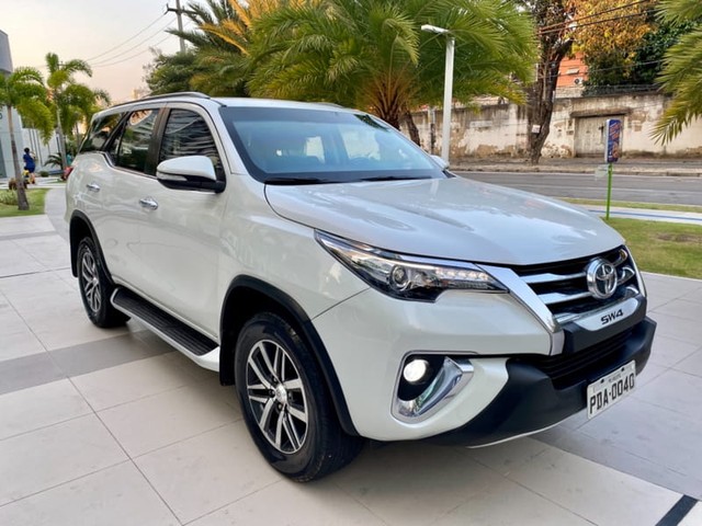 HILUX SW4 SRX 2017 BLINDADA