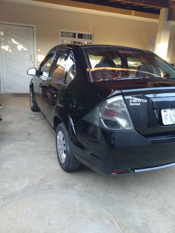 FORD FIESTA 1.6 COMPLETO 2013