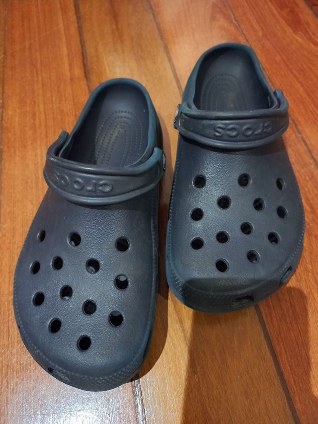crocs tam 36