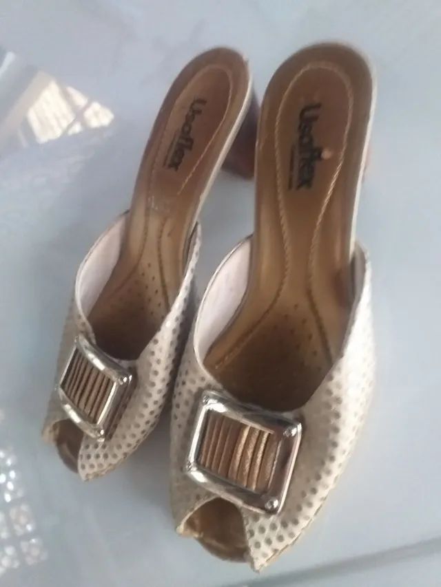 Tamanco feminino