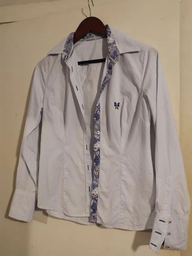 Camisa feminina M