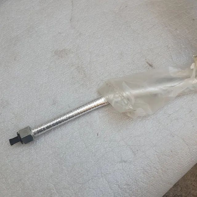 Trator New holand mangueira ar condicionado nova original 47885338