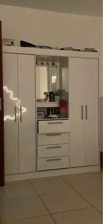 guarda roupa novo com espelho  - Foto 3