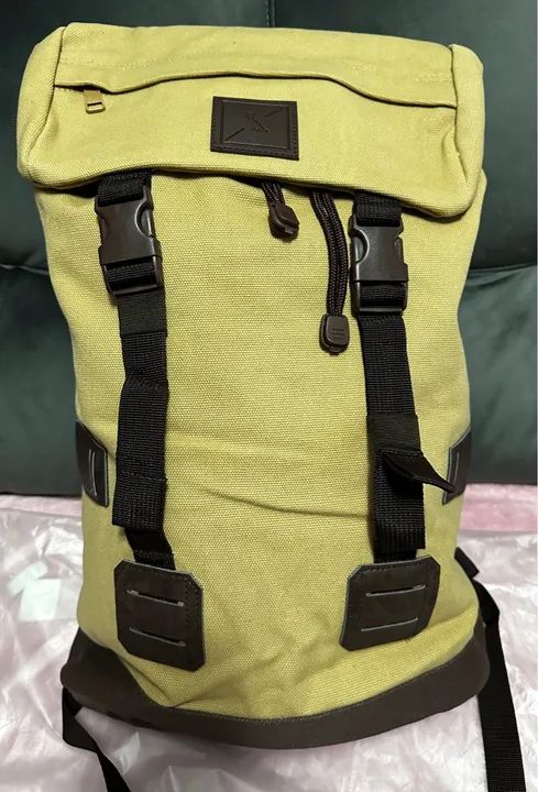 Torra fim de ano - Mochilas Reserva estilosas Novas originais - Foto 3