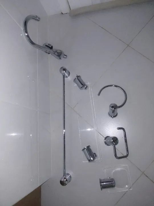 Kit para banheiro Fabrimar.