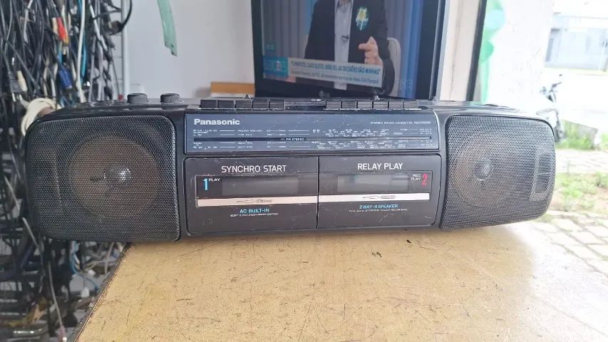 Boombox Panasonic anos 80 Funciona tudo 127V ótimo estado 189,00 Pix - 2709