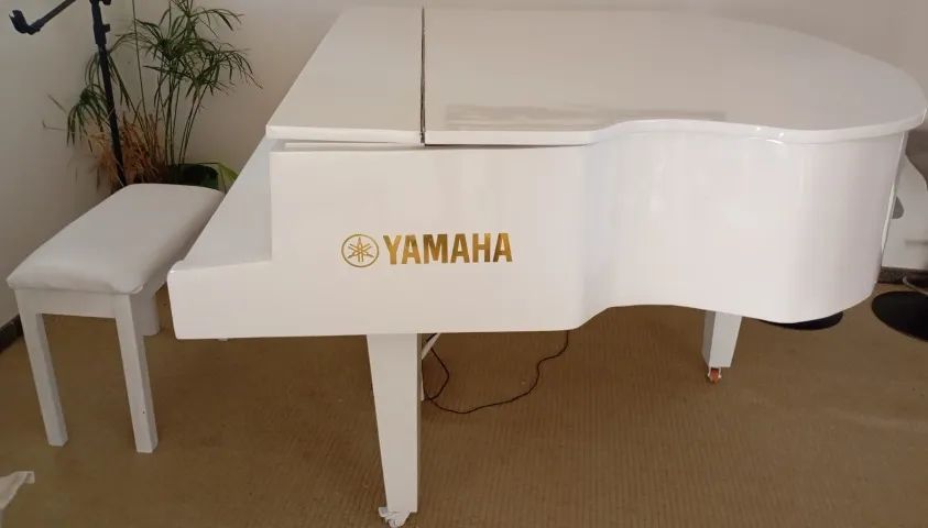 Piano Yamaha Digital Meia Cauda Branco - Foto 4