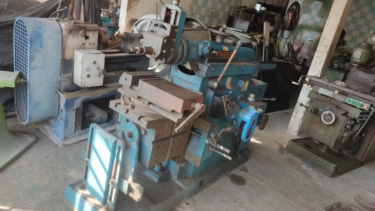 Plaina limadora Industrial Zocca 600mm