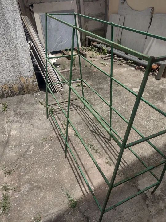 Estante de Ferro para Jardim