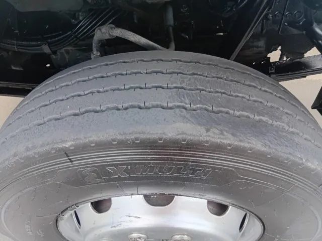 CAMINHÃO VW 24250 3 EIXO - Foto 5