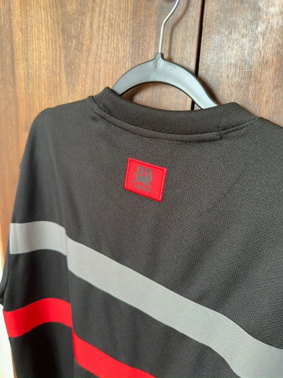 Camiseta Hugo Boss x RB(1 de 300) - Foto 4