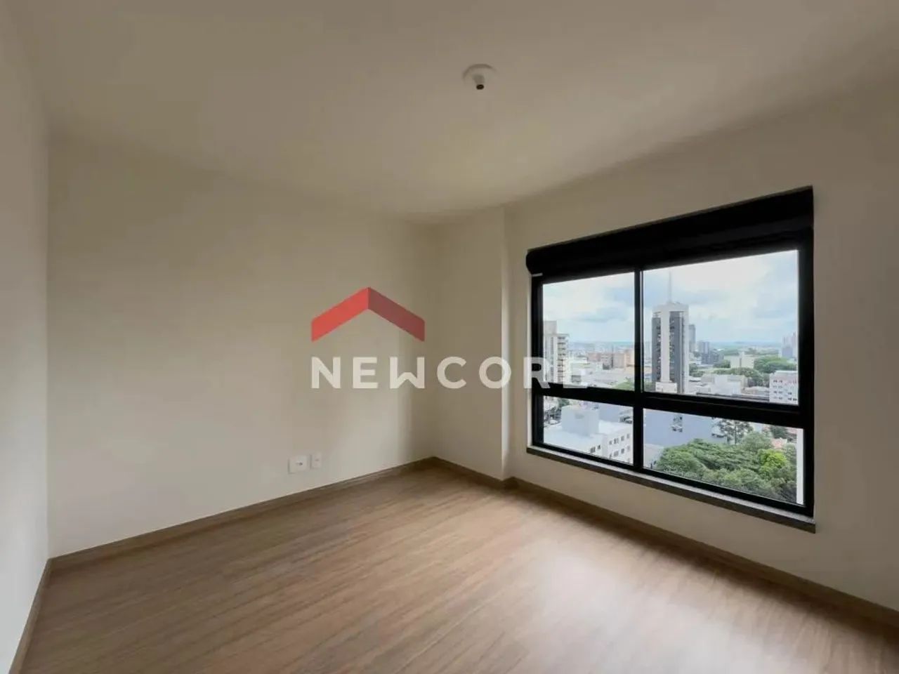 Apartamento em Rua Souza Naves - Centro - Cascavel/PR - Foto 2