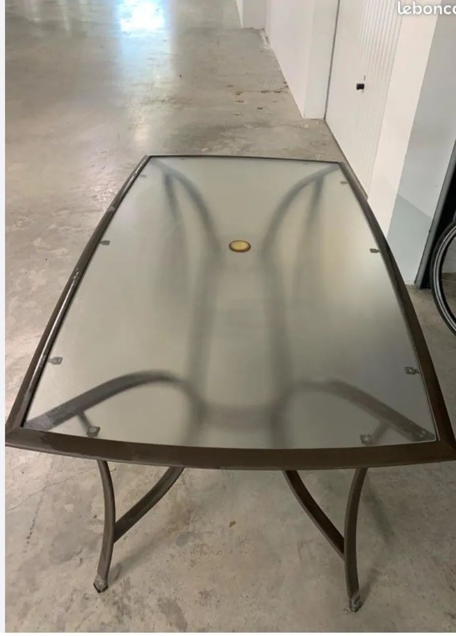 Mesa com tampo de vidro, com porta ombrelone  - Foto 2