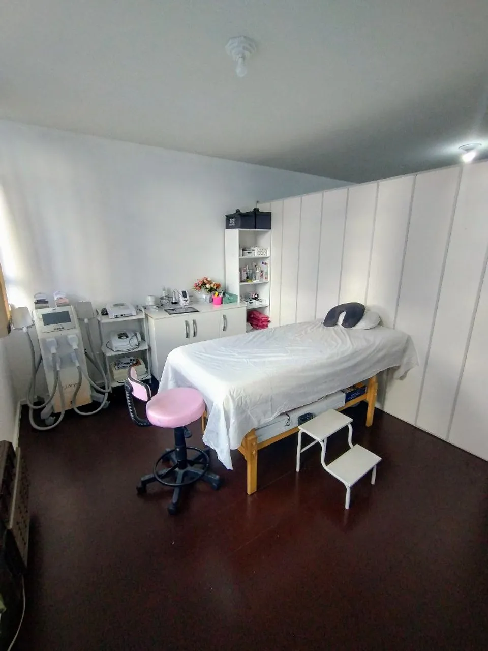 Subloco sala de estética montada centro de Florianópolis