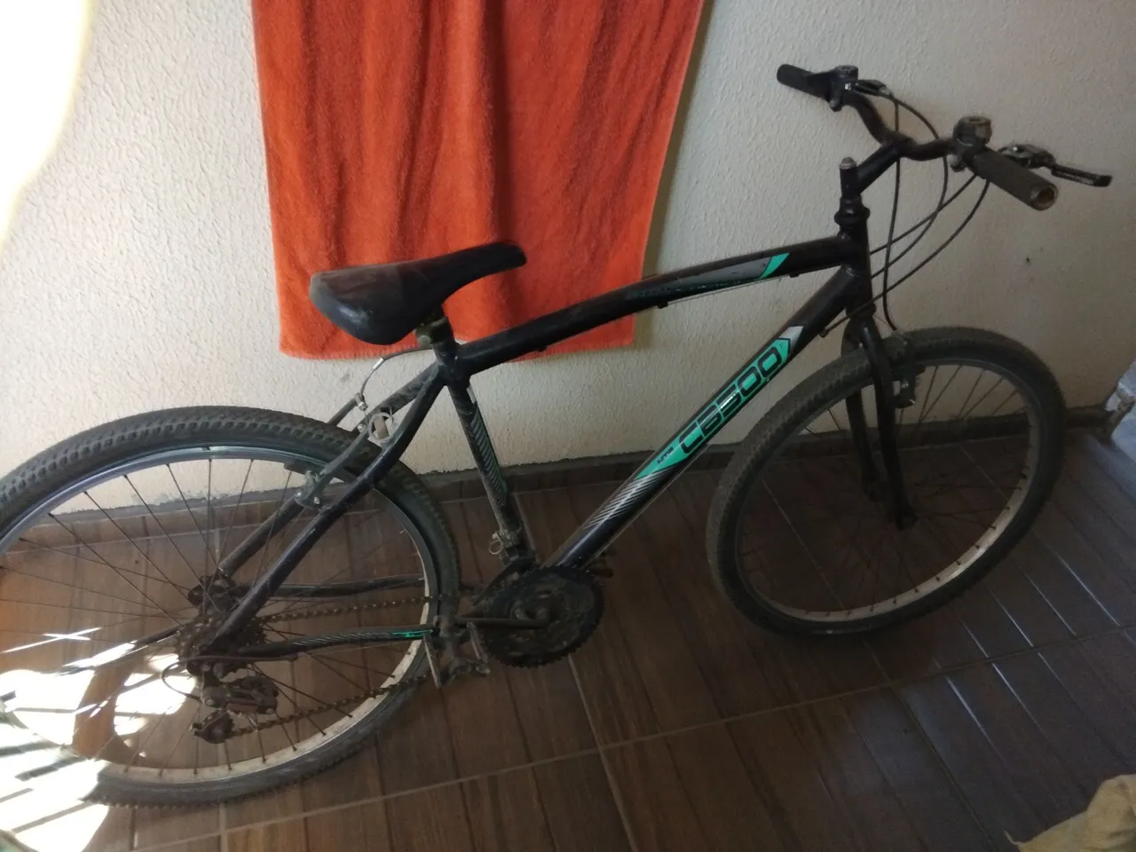 Vendo bicicleta por 200