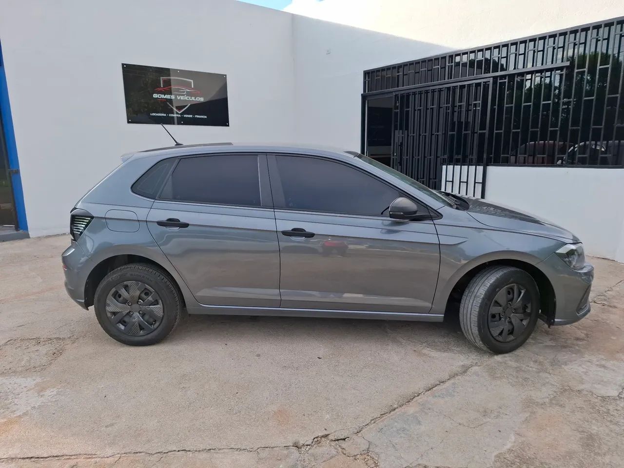 Volkswagen Polo Track 1.0 Flex 12V 5P 2025 - Foto 3