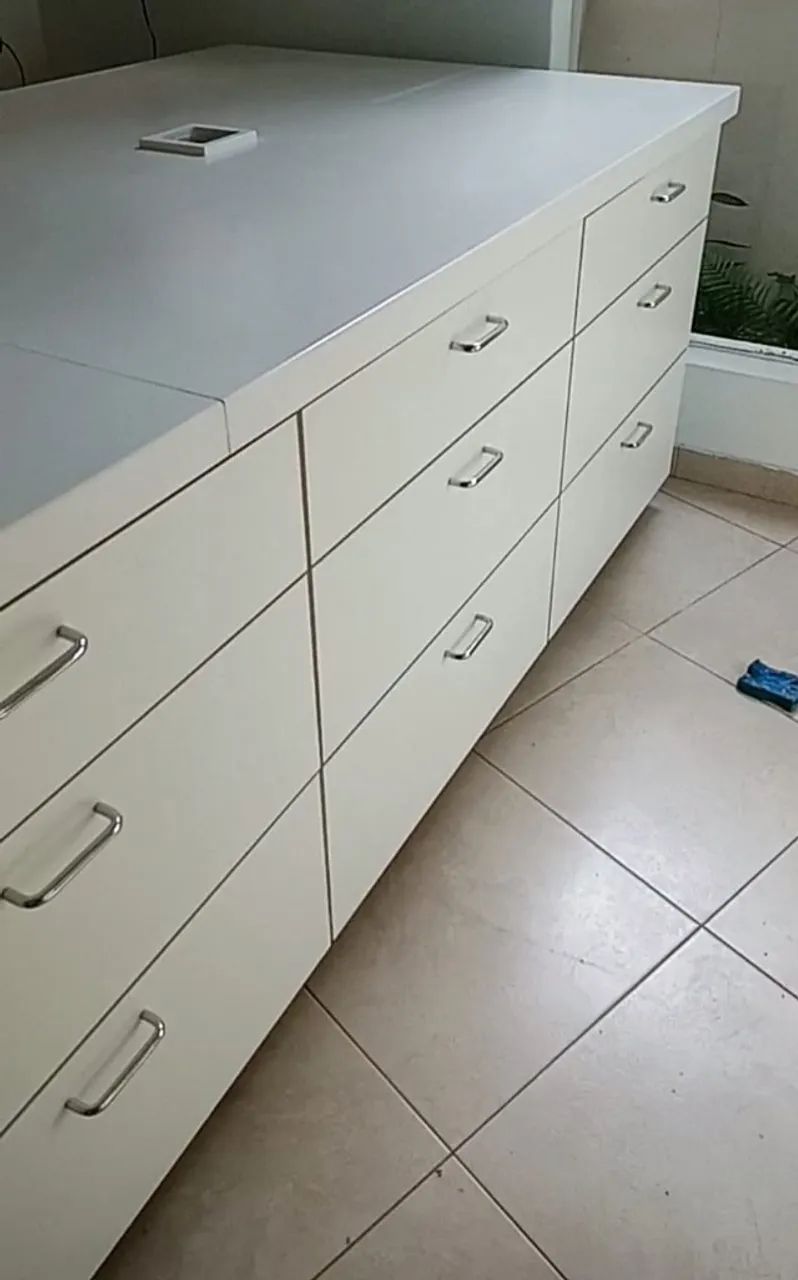 Bancada com gaveteiro duplo ( avulsos)-  ( sem o  tampo de corian) - Foto 3