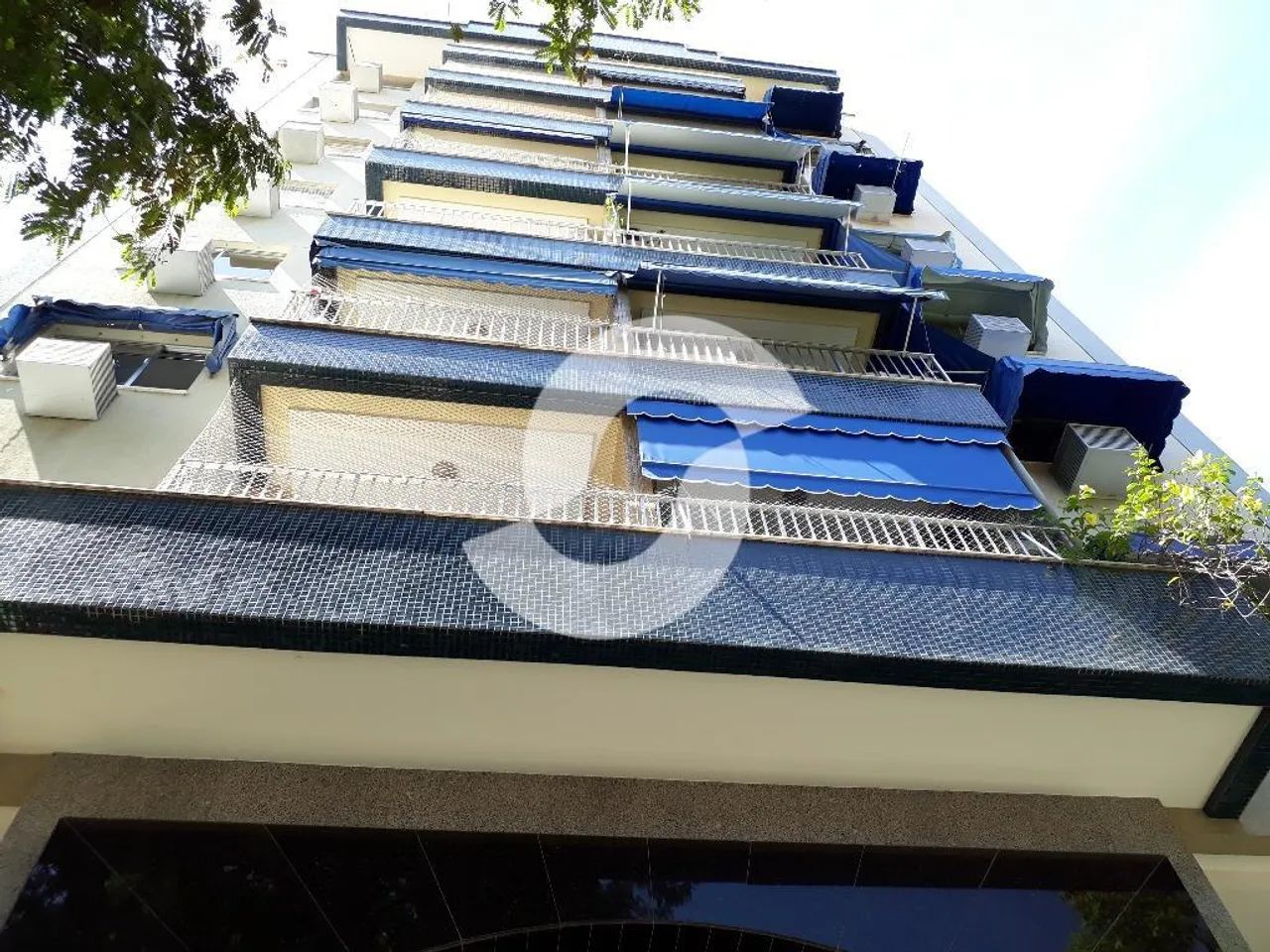Apartamento de 65 m² na Doutor Sardinha - Santa Rosa - Niterói - RJ, à venda por R$ 490.00