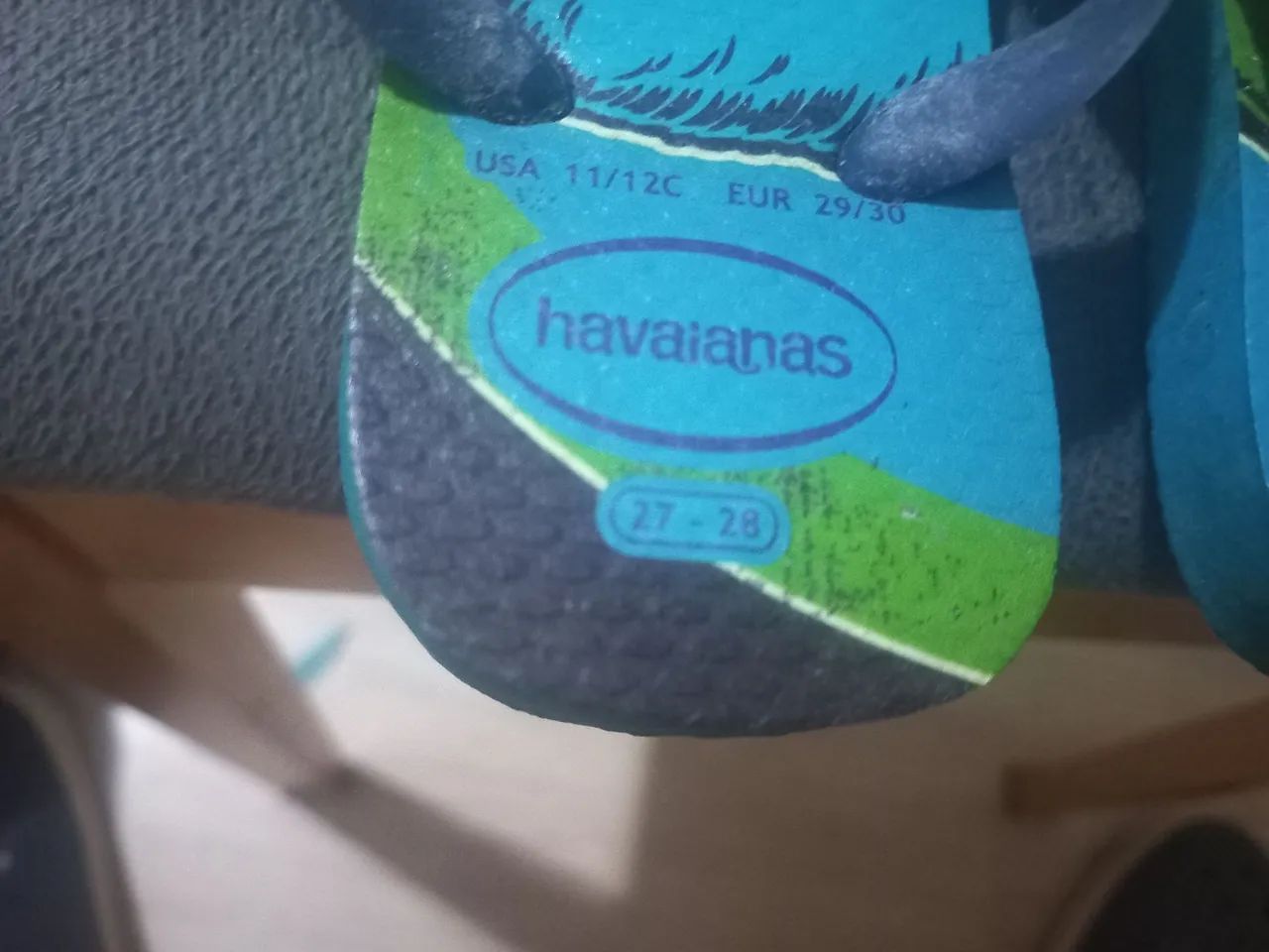 Chinelos Havaianas Monsters Inc. - Tamanho 27/28 - Foto 2