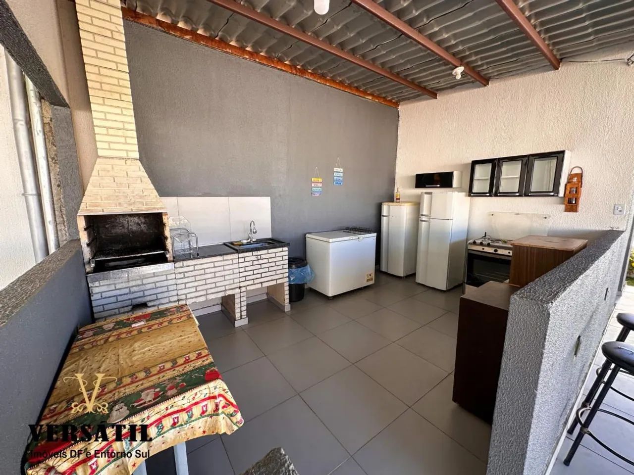 Vendo casa em cidade ocidental 4 quartos  - Foto 3