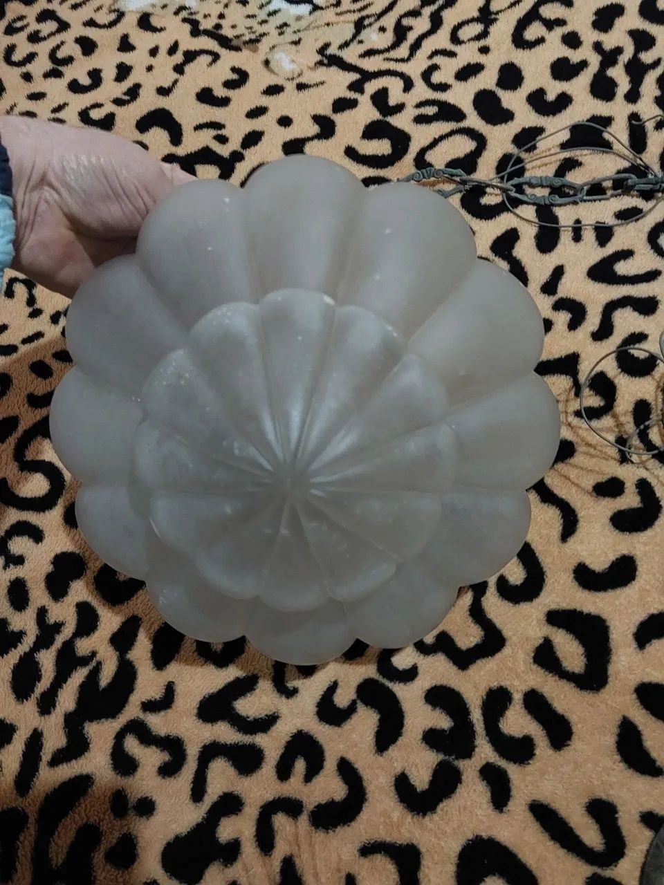 Lustre antigo bronze e vidro - Foto 2