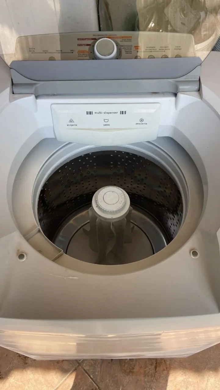 Vendo máquina de lavar roupa Brastemp 11kilos cesto inox