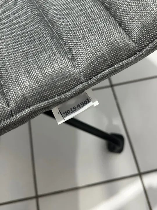 Cadeira de Escritório Giratória com Rodas - Foto 3