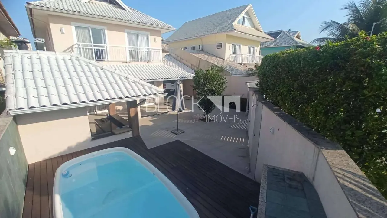 Recreio dos Bandeirantes | Casa de Condomínio 4 quartos, sendo 2 suites