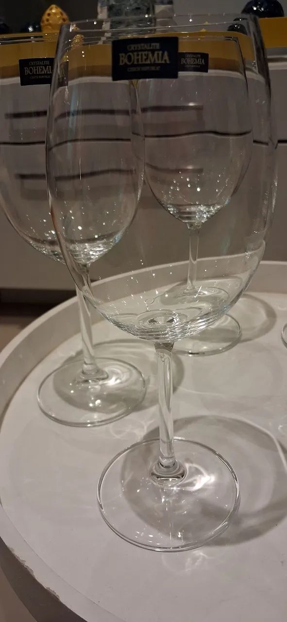 Jogo de 6 Taças de Vinho Bohemia  - Foto 3