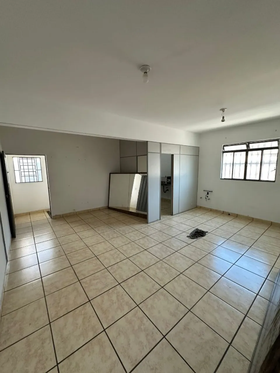 Alugo Loja Comercial com aprox. 50m² - Palmeiras
