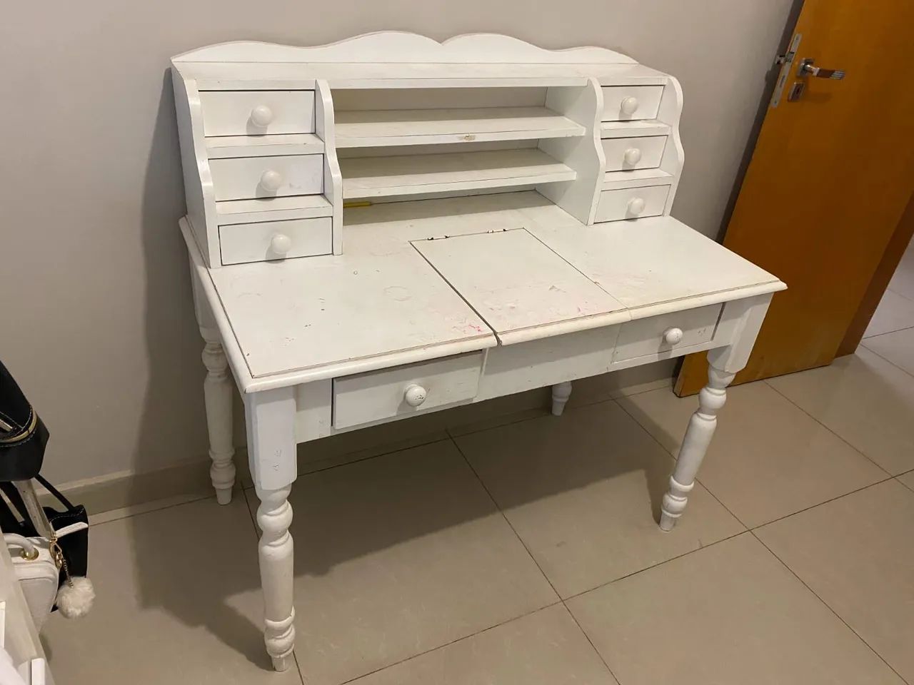 Escrivaninha Penteadeira branca de madeira