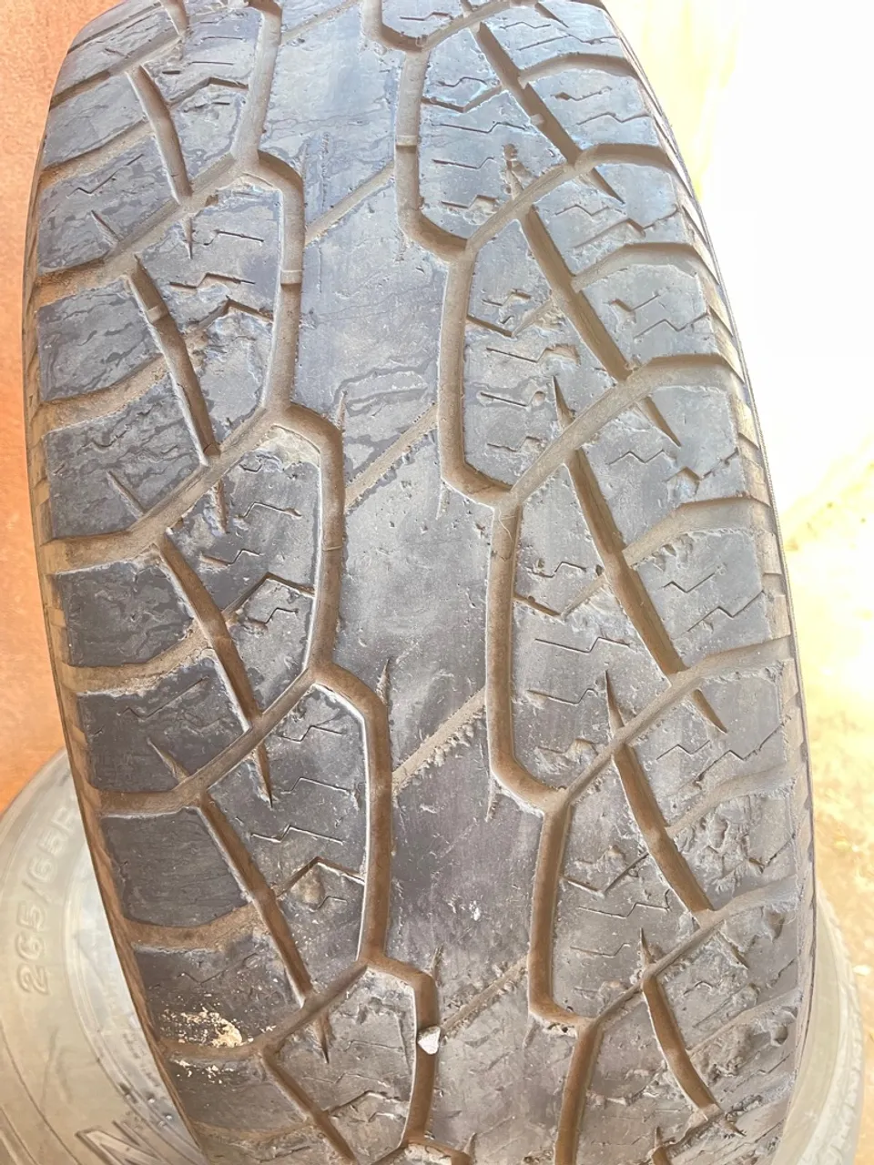 265/65/17