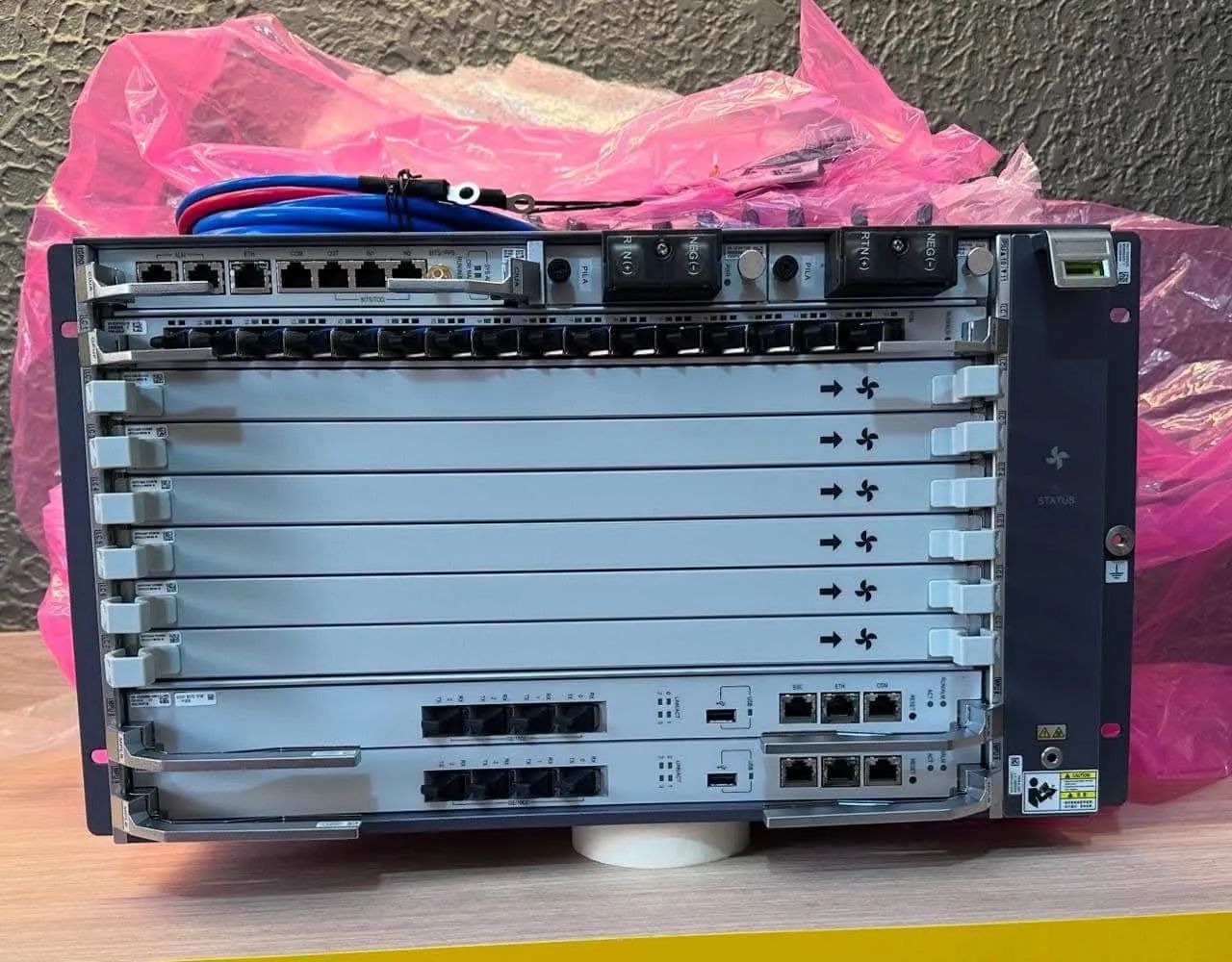OLT Huawei X7 Nova com placa Pon GPUF C++ Nova Loja! - Foto 2