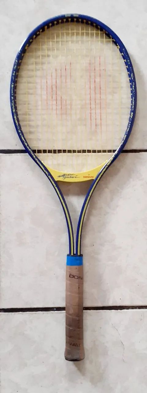 DONNAY - Agassi 3200 - Raquette de Tennis avec Housse DONNAY - Agassi 3200 - Raquette de Tennis avec Housse