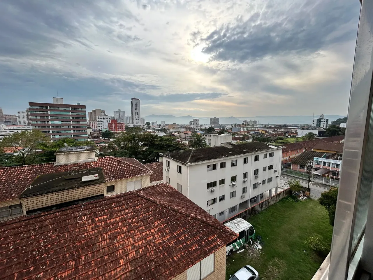 Oportunidade no Canto do Forte 52m² com 1 quarto e 1 vaga de garagem - Praia Grande - SP