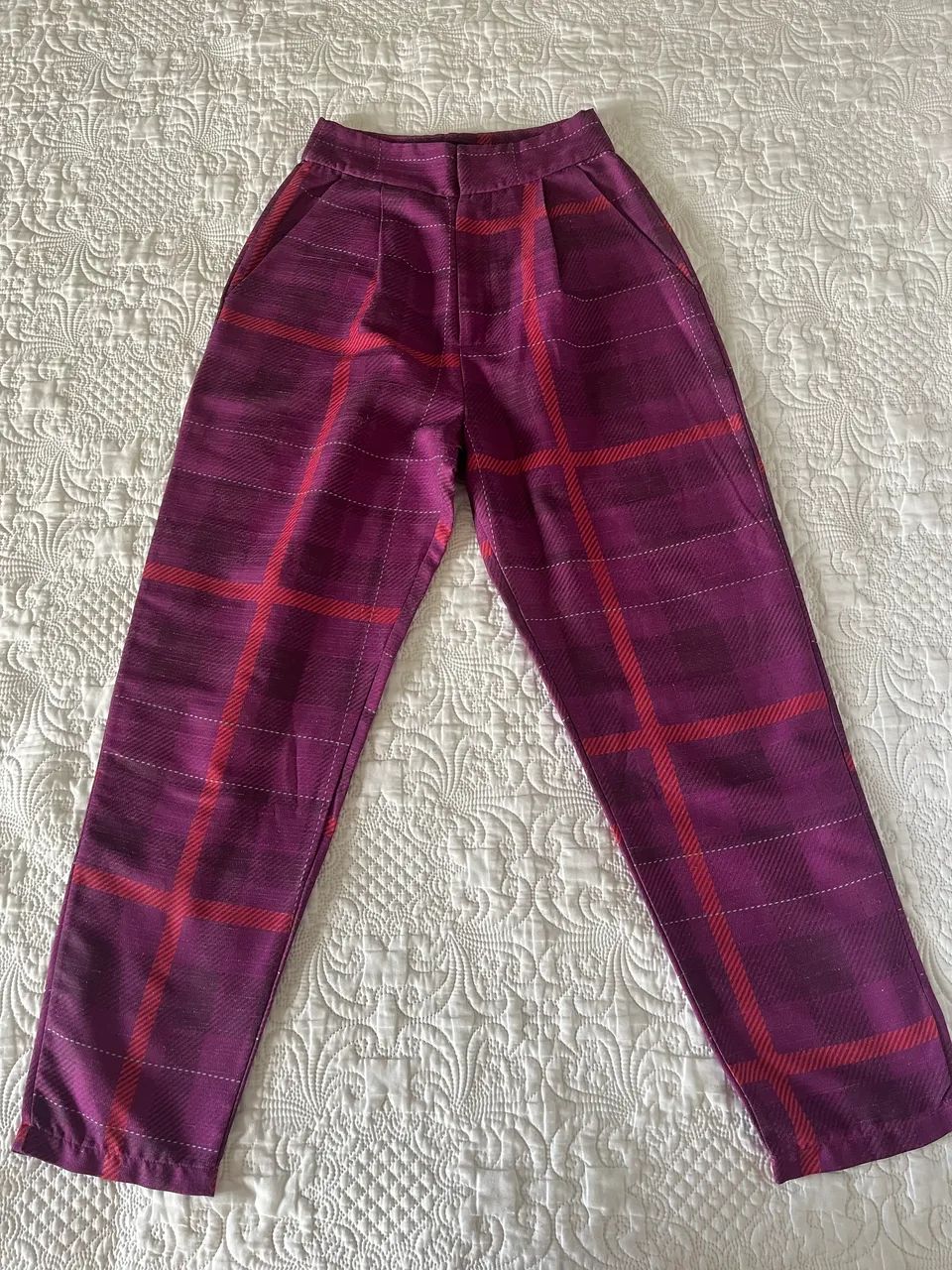 Calça xadrez da marca Carlota Costa  - Foto 2
