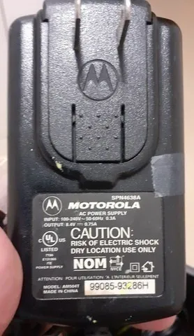 Fonte Motorola 8.4V 750mA (bivolt)