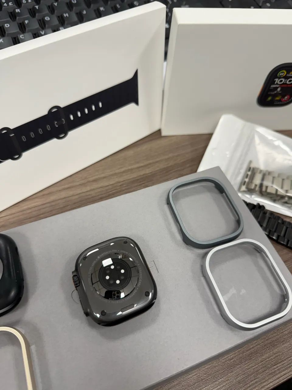 Apple Watch Ultra 2 GPS + Cellular black titanium 49 mm Pulseira Oceano preta - Foto 5