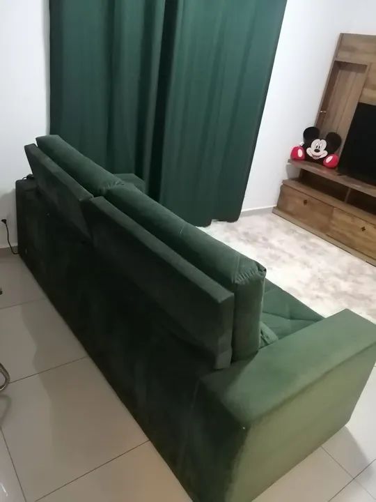 Sofá de sala retrátil Verde Escuro + mais cortina  - Foto 3