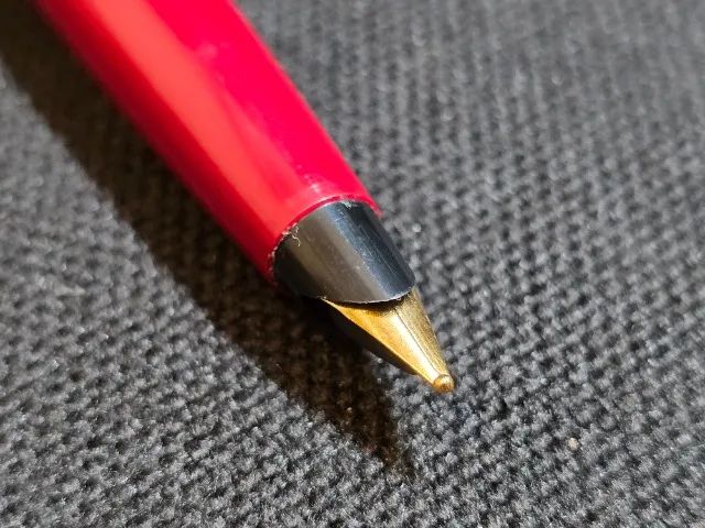 Tinteiro Parker 45 Especial - ouro aço escovado vermelho bordo - Foto 4