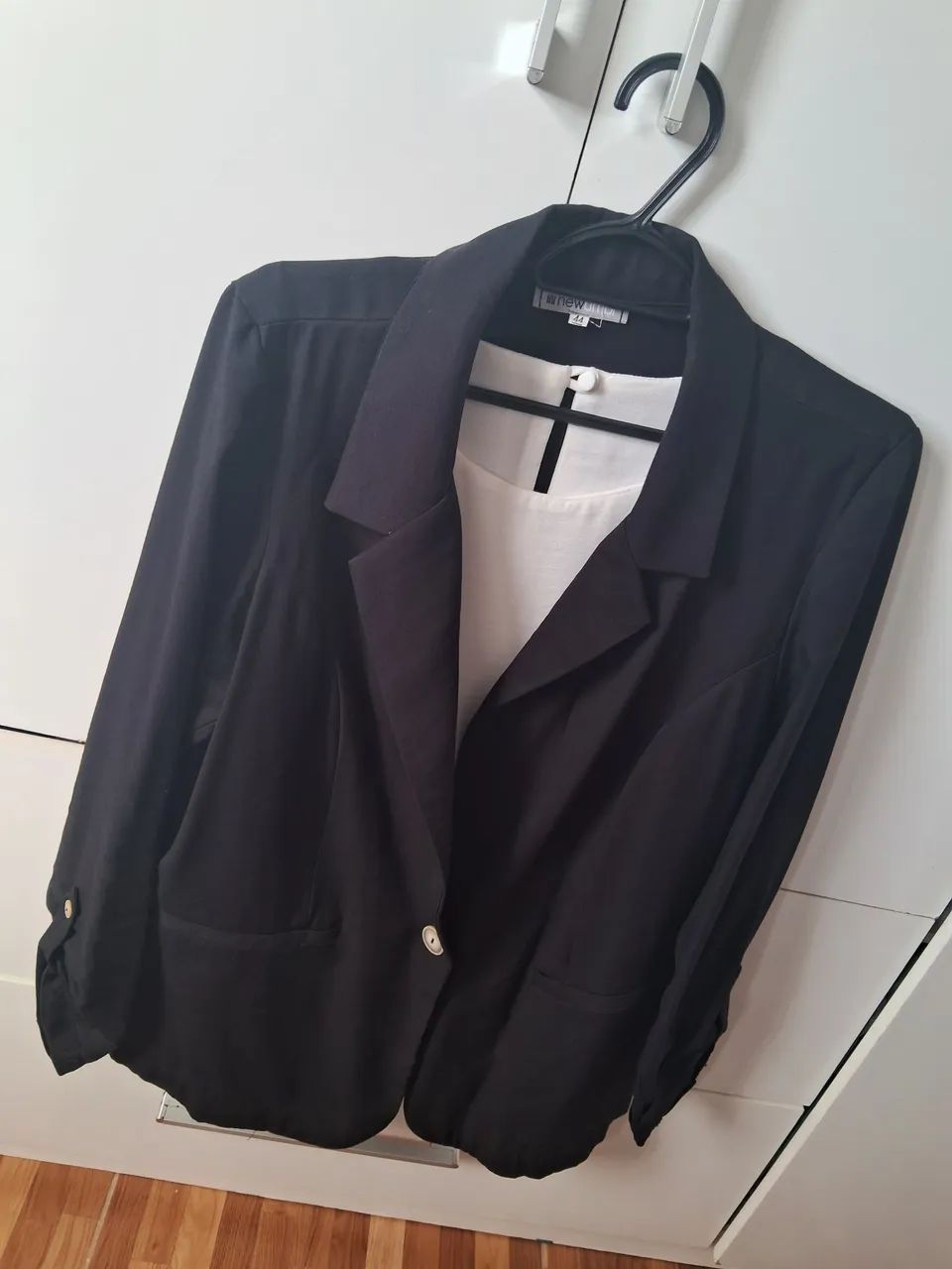 Blazer preto elegante - Foto 2