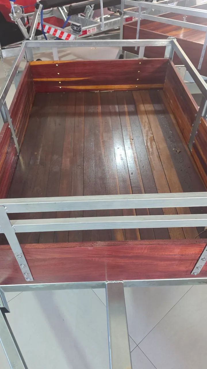 Carretinha fazendinha 1,20x1,80 NOVA!!! PNEUS NOVOS!!! - Foto 3