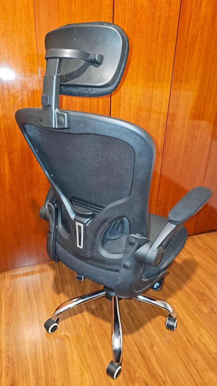 Cadeira de Escritório Ergonômica Giratória com Encosto de Malha - Foto 4