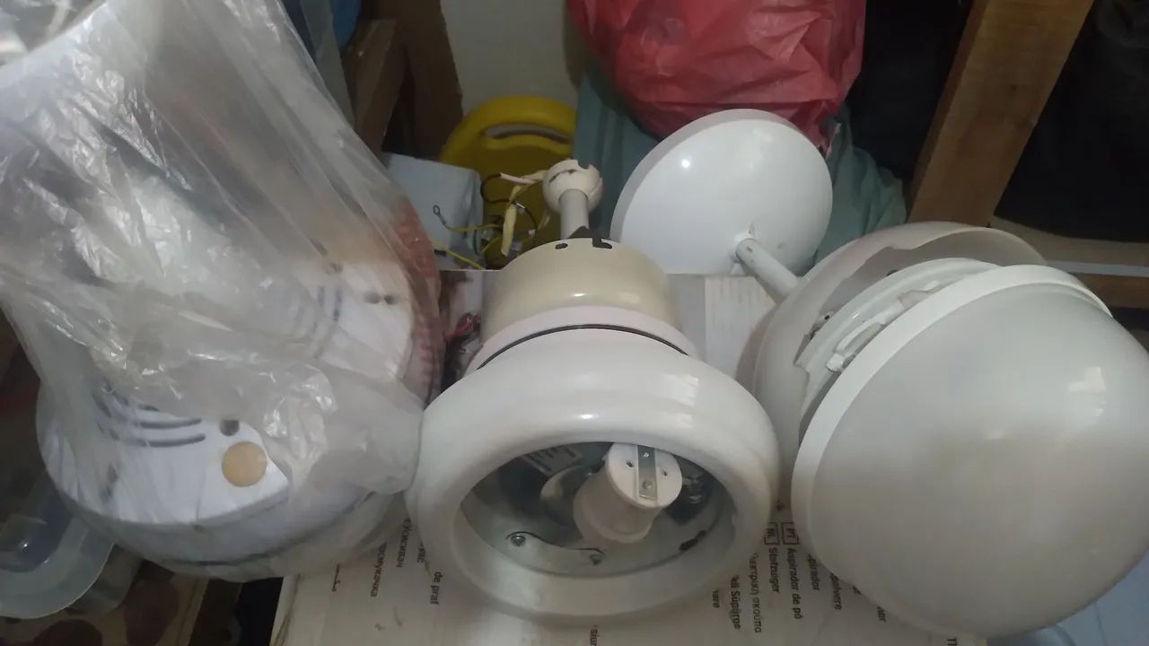 Ventilador de Teto Usado. - Foto 2