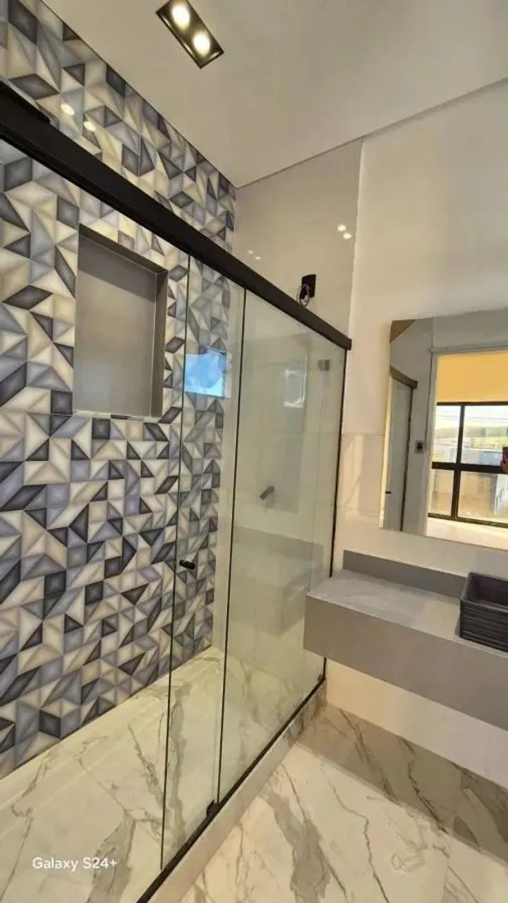 Casa para Venda em Rio das Ostras, Alphaville, 3 dormitórios, 3 suítes, 5 banheiros, 4 vag - Foto 5