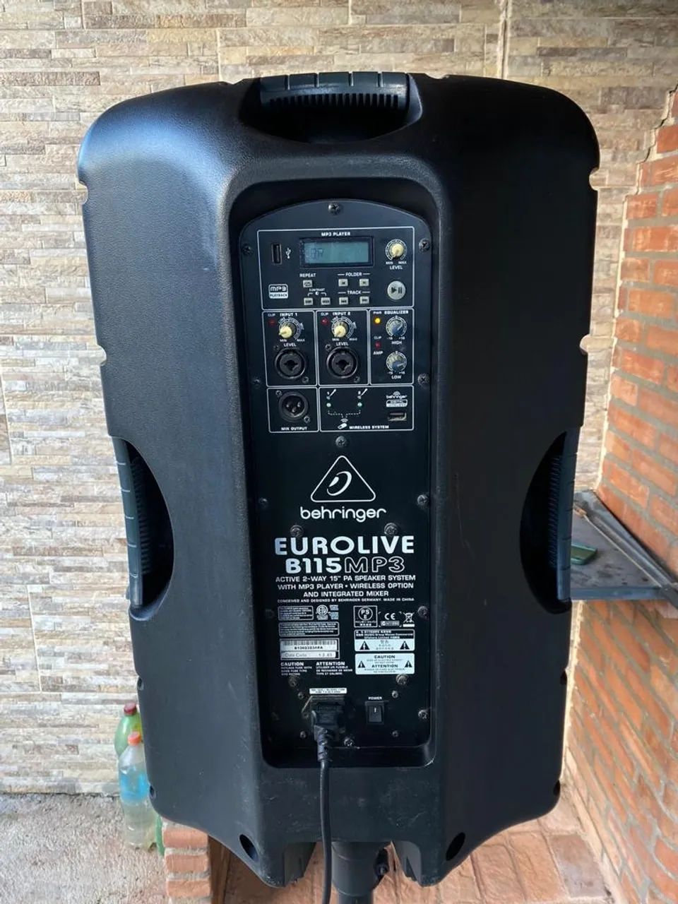 Caixa Acústica Behringer Eurolive B115MP3 - 1000W com MP3 via USB - Foto 3