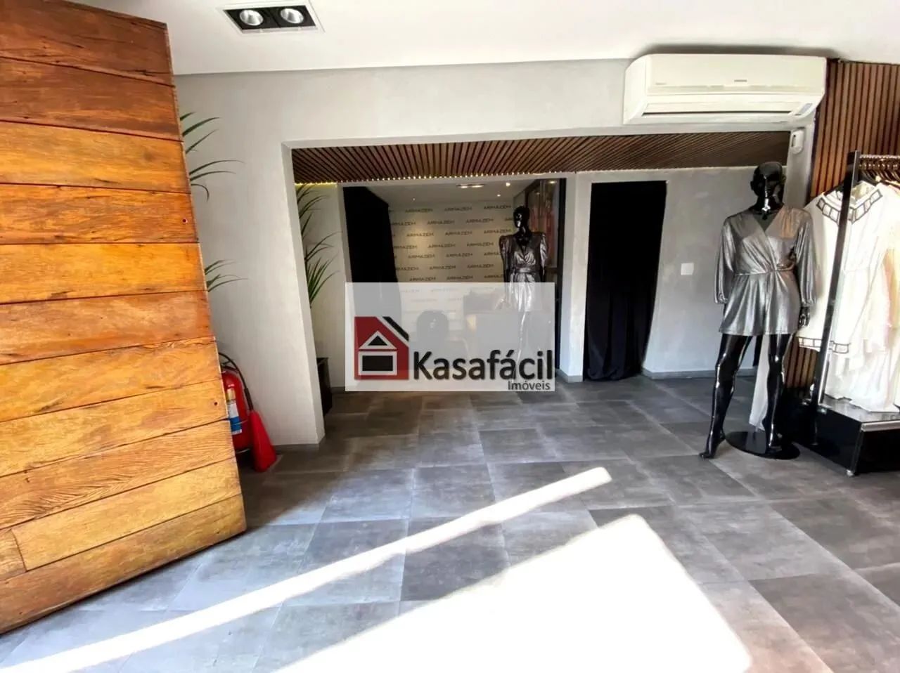 Loja Reformada e Moderna, para Venda, Vila Nova Conceição. - Foto 12