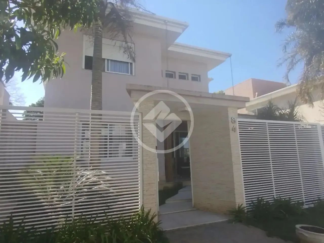 Casa 4 quartos condomínio Rosa dos Ventos Vespasiano codigo: 147883