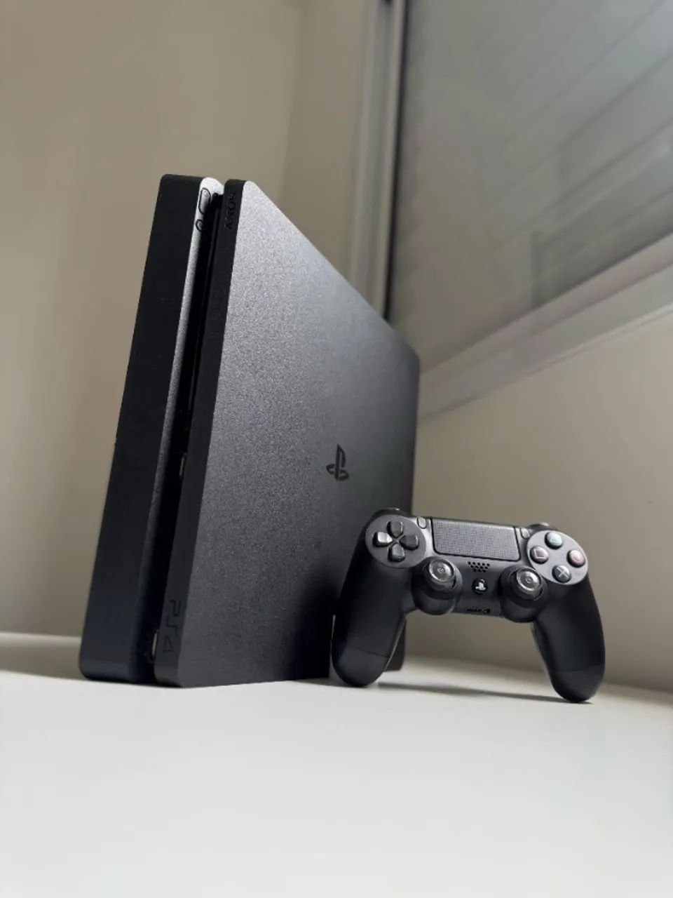 PS4 Slim 500GB garantia (parcelo cartão) 