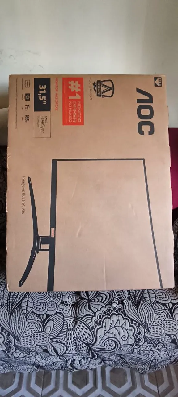 Vende novo lacrado Monitor Gamer AOC 31.5"